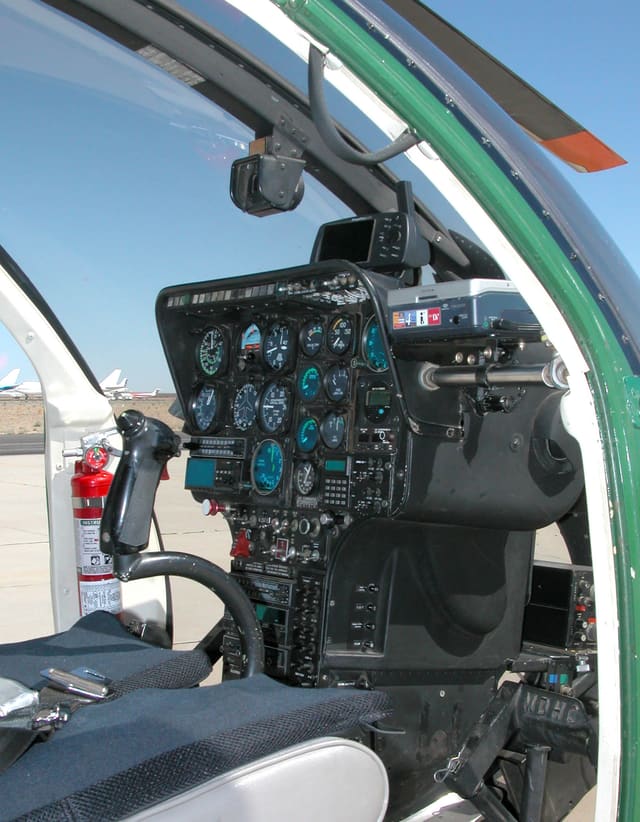 N197E - Helicopter