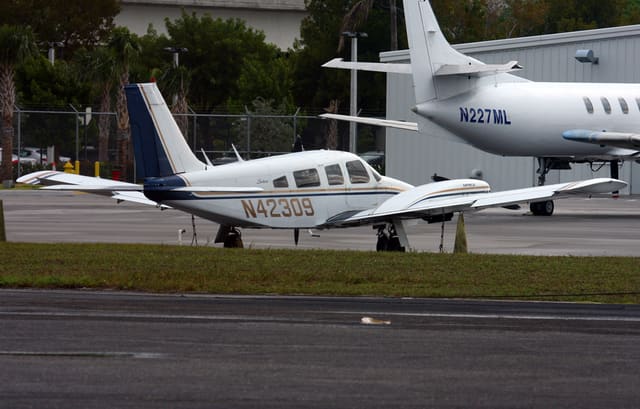 N42309 - Single-engine aircraft