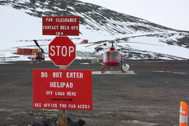 N4036H — Helicopter