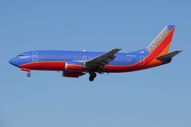 N693SW - Boeing