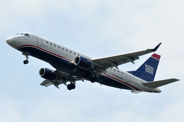 N114HQ - Embraer