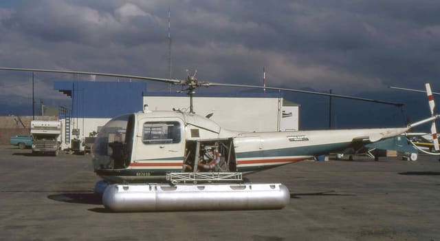 N6745D - Helicopter