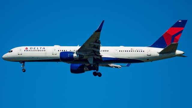 N712TW - Boeing