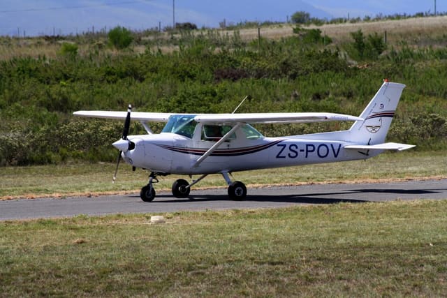 ZS-POV - Cessna
