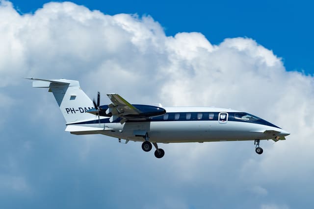 PH-DAM - Aircraft