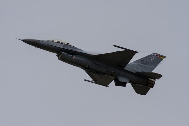  - Single-engine aircraft