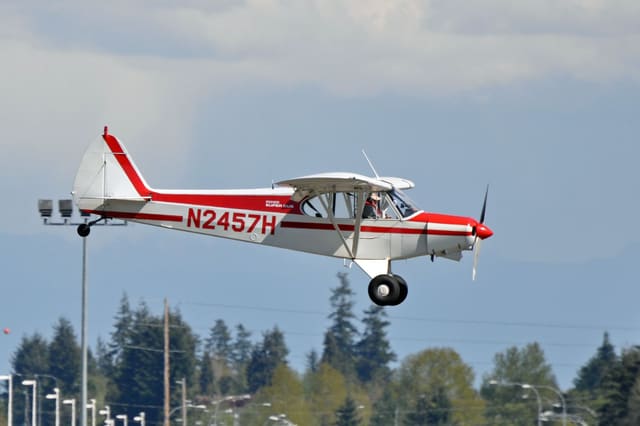 N2457H - Single-engine aircraft