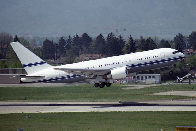 N767KS - Boeing