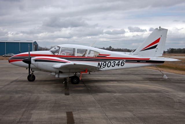 N90346 - Piper