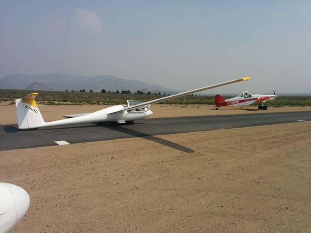 N301YC - Glider