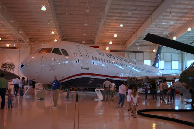 N106US - Airbus