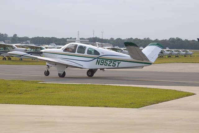 N9525Y - Single-engine aircraft