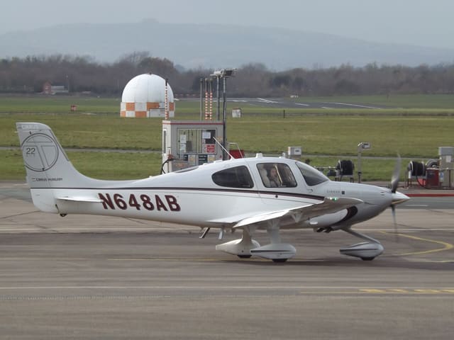 N648AB - Cirrus