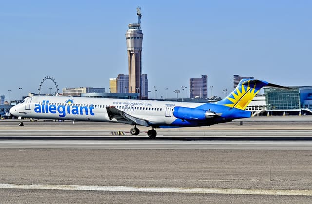 N866GA - Twin-engine aircraft