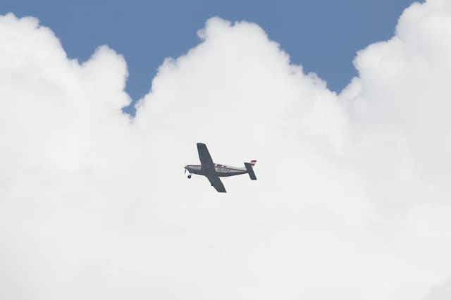 OE-KAZ - Single-engine aircraft