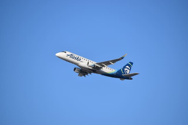 N196SY - Embraer