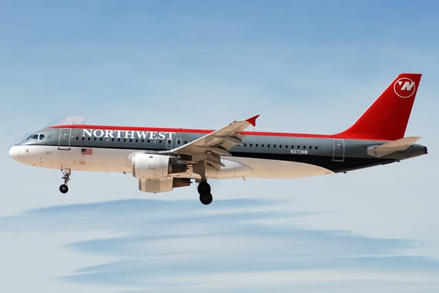 N373NW - Airbus