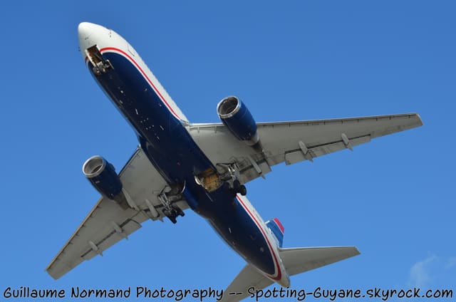 N250AY - Twin-engine aircraft