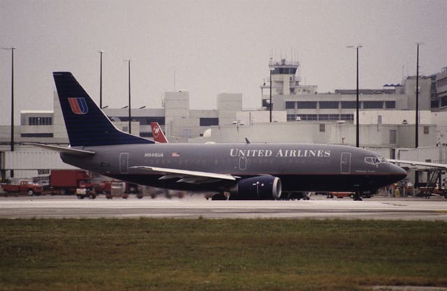 N948UA - Boeing
