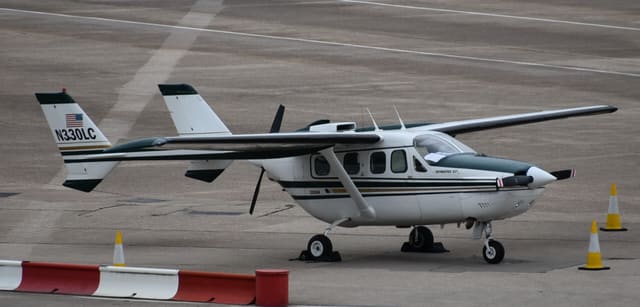 N330LC - Cessna