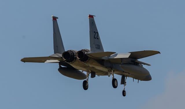  - Twin-engine aircraft