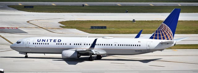 N65832 - Boeing