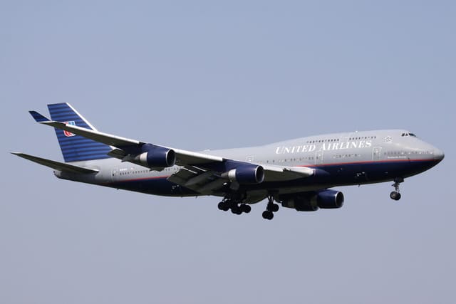 N194UA - Boeing