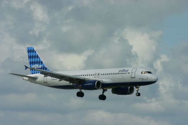N645JB - Airbus