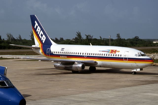 N4905W - Boeing