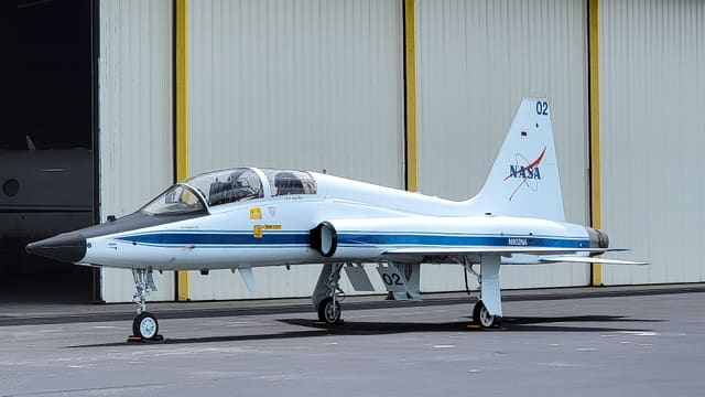 N902NA - Aircraft