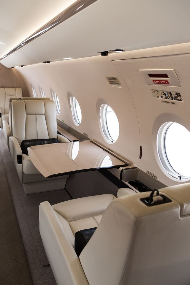 N280GL - Business jet