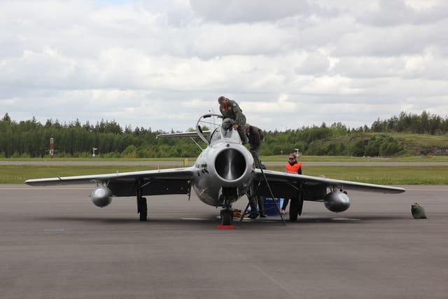 N104CJ - Warbird