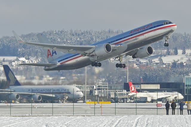 N381AN - Boeing