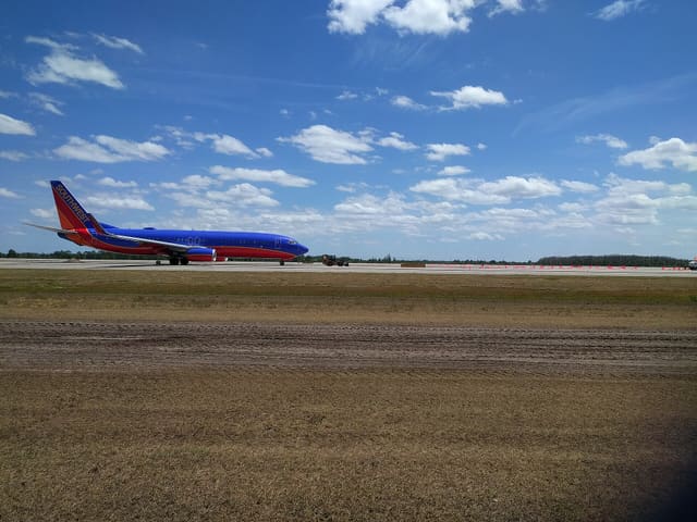 N8323C - Boeing