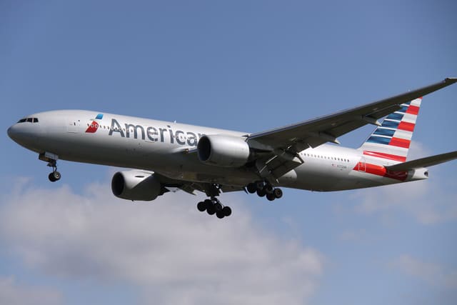N772AN - Boeing
