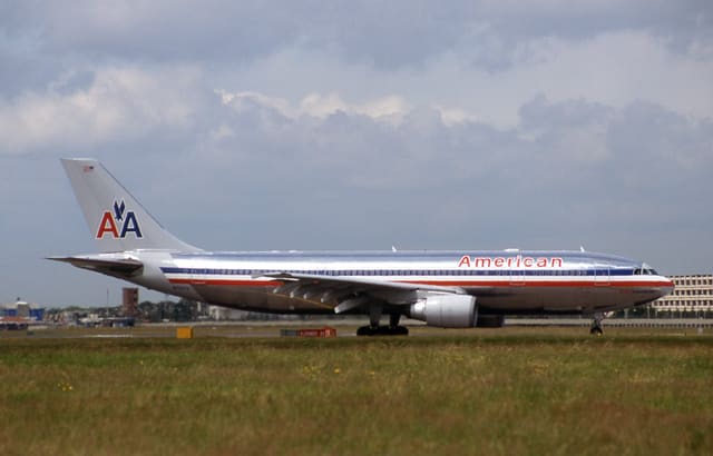 N70072 - Aircraft