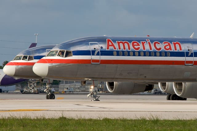 N649AA - Boeing