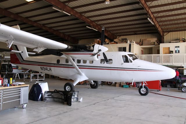 N194LH - De Havilland