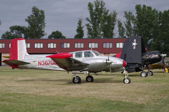 N3670B - Warbird