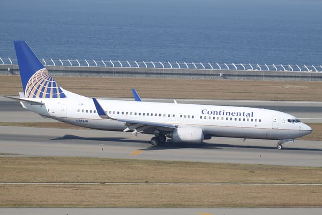 N14240 - Boeing