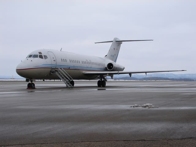 N166DE - Boeing