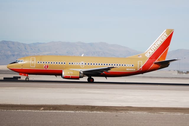 N345SA - Boeing
