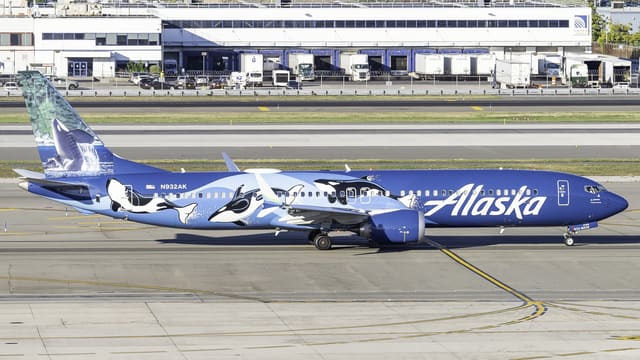 N932AK - Boeing