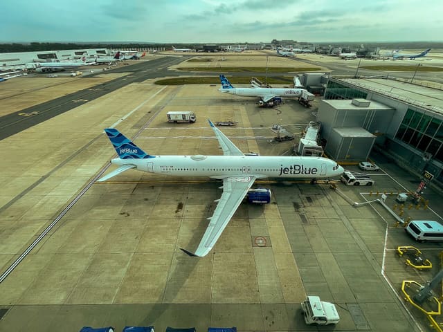  - Airbus
