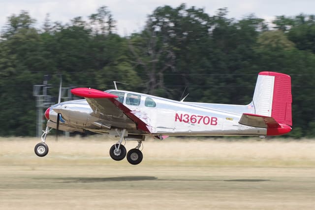 N3670B - Single-engine aircraft