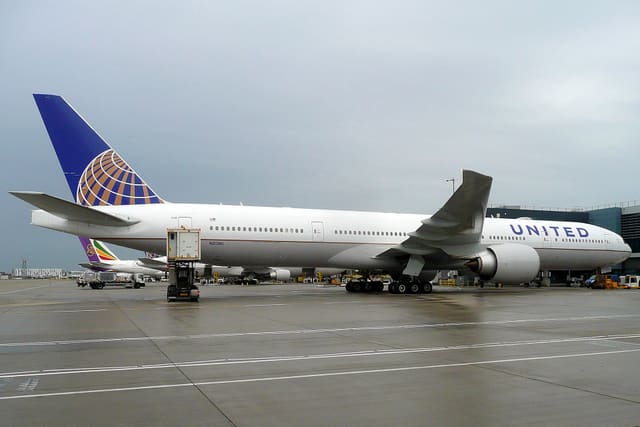 N2138U - Aircraft