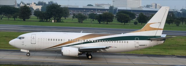 N999FJ - Twin-engine aircraft