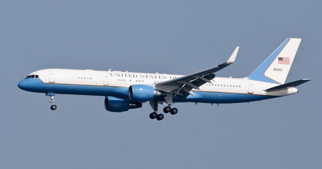  - Twin-engine aircraft