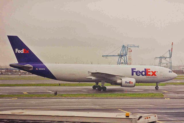N668FE - Airbus