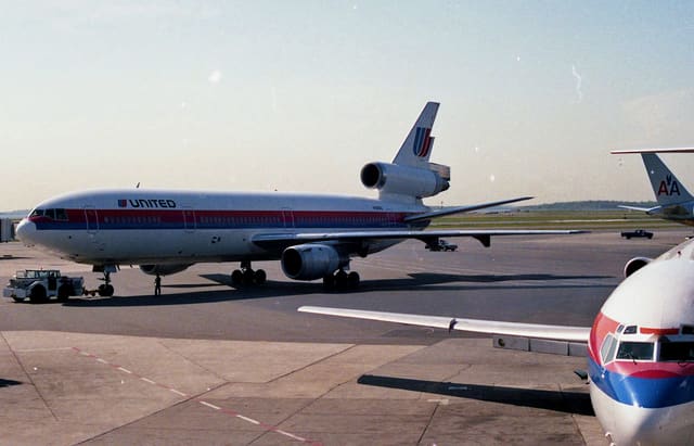 N1818U - Aircraft